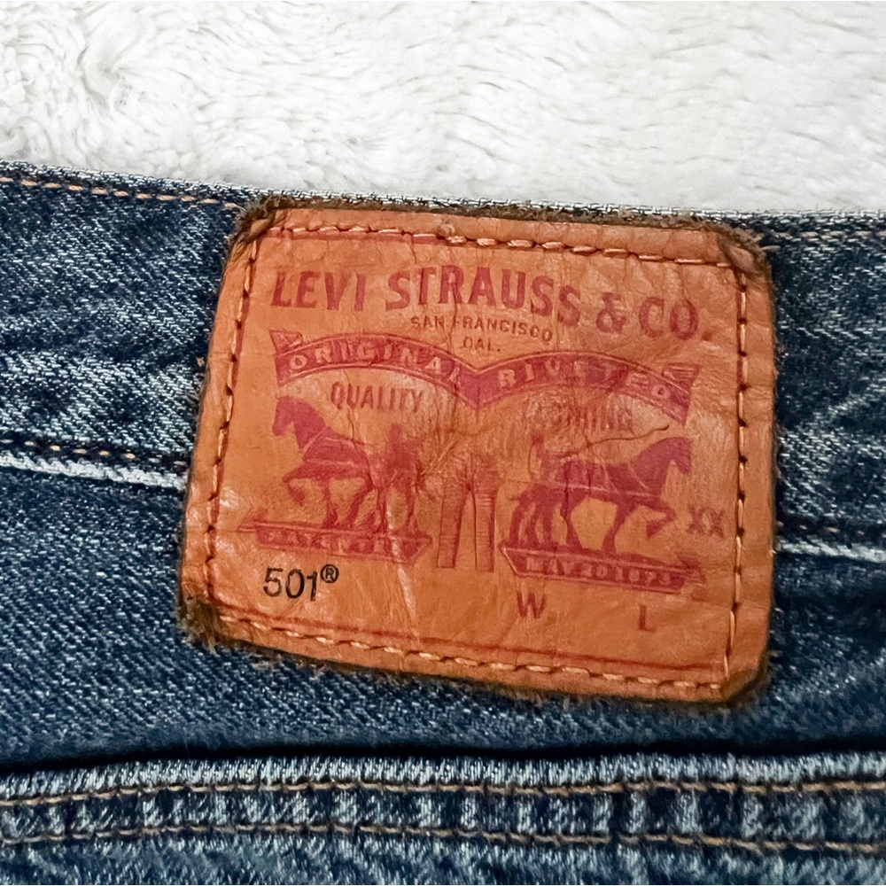 LEVI’S 501 Button Fly High Rise Denim Cut Off Shorts - Picture 5 of 10